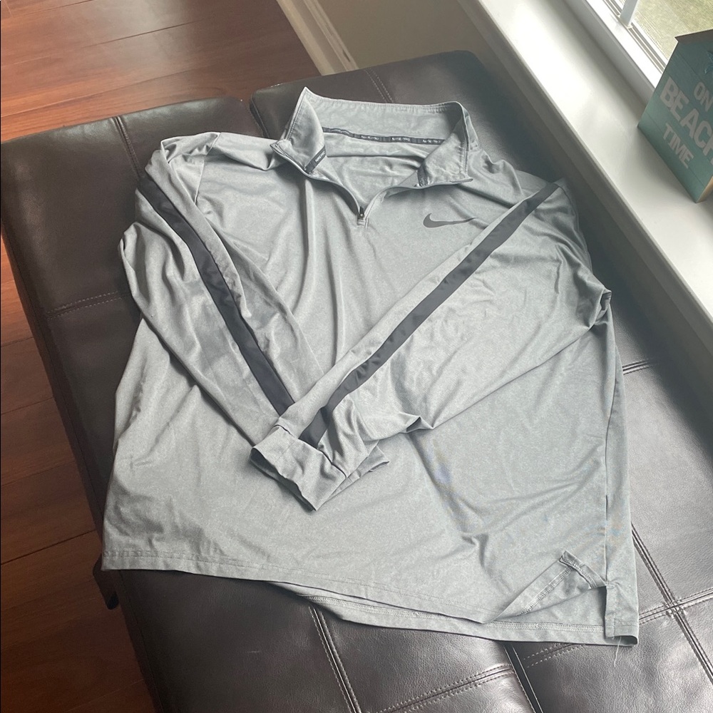 Nike Men's Light Gray Long Sleeve Polo